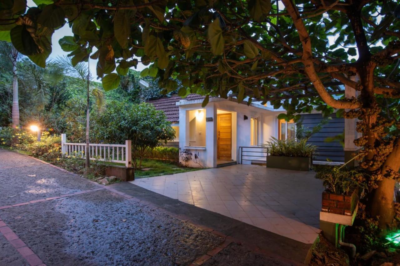 Dazzle Villa Resort Kalpatta Exterior foto